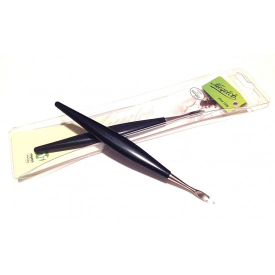 Niegeloh Solingen Nickel Plated Nail Cleaner with black handle 12cm Germany Niegeloh Solingen Nickel Plated Nail Cleaner with black handle 12cm Germany