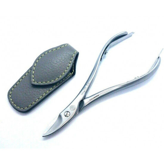 Niegeloh Solingen Toenail Clipper Hand crafted in Germany 11cm with High Quality Gray Leather Case Niegeloh Solingen Toenail Clipper Hand crafted in Germany 11cm with High Quality Gray Leather Case