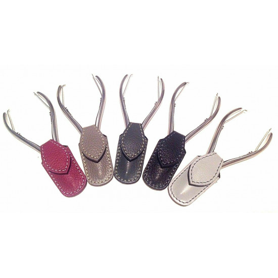 Niegeloh Solingen Toenail Clipper Hand crafted in Germany 11cm with High Quality Light Gray Leather Case Niegeloh Solingen Toenail Clipper Hand crafted in Germany 11cm with High Quality Light Gray Leather Case