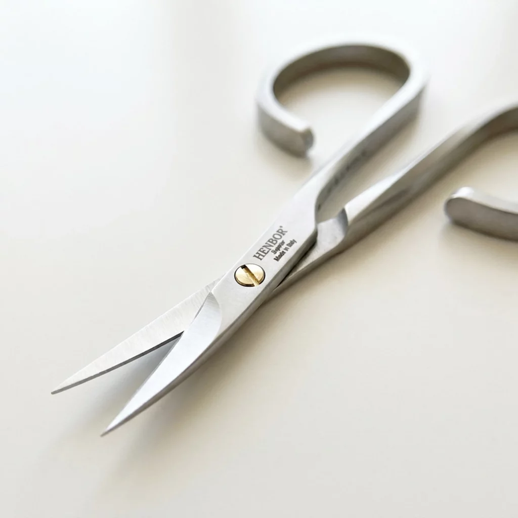 Henbor Stainless Steel Manicure Cuticle Scissors