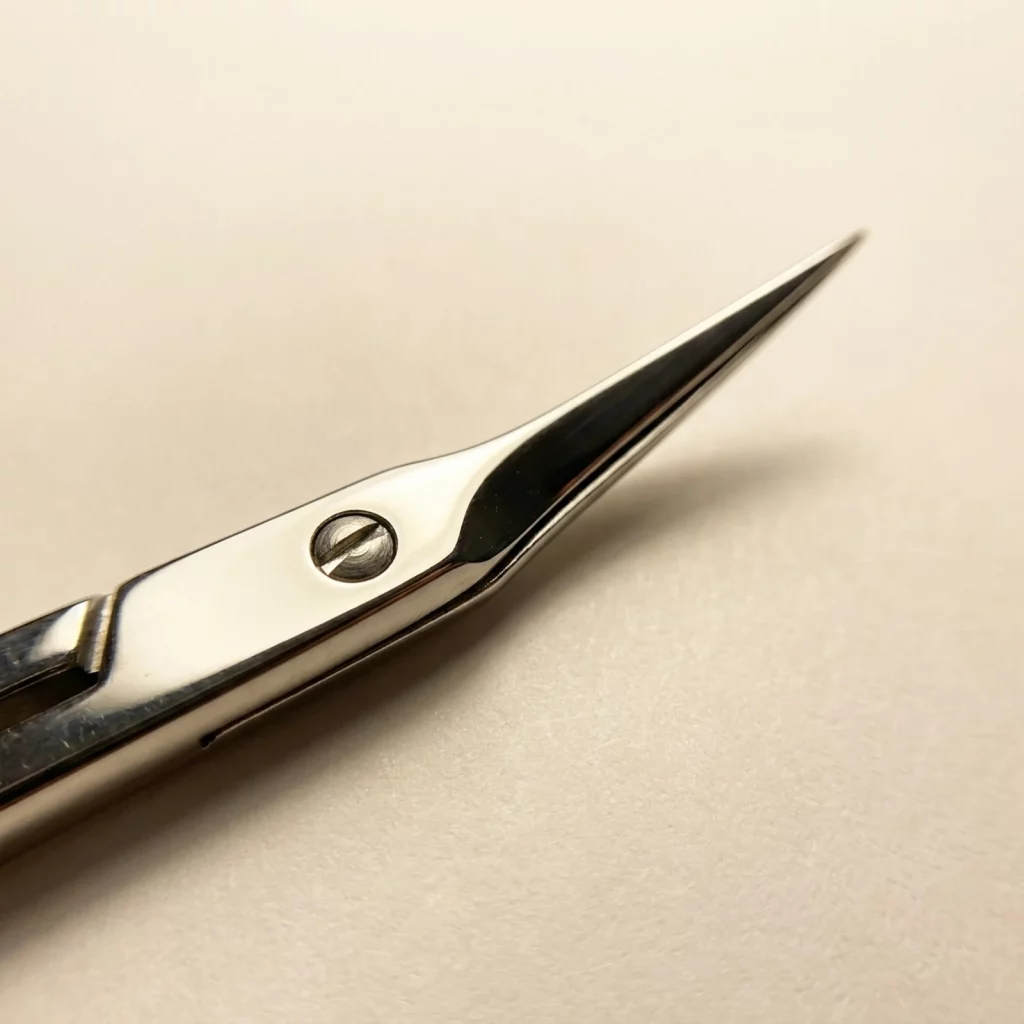 Henbor Manicure Extra Pointed Cuticle Scissors Perfect cutters